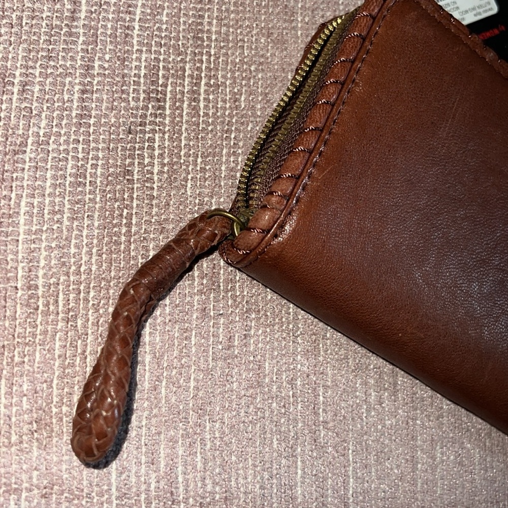 Nwt Hobo Sutter Mocha Accordion Wallet - image 8